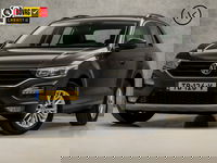 Volkswagen T-Roc - 1.0 TSI Sport (APPLE CARPLAY, GROOT NAVI, ADAPTIVE CRUISE, PARKEERSENSOREN, SPORTSTOELEN, LANE ASSIST, NIEUWE APK, NIEUWSTAAT)