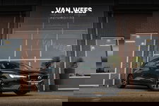 Volvo V60 - 2.0 B3 Essential | 2e eigenaar | BTW auto | Origineel NL | Carplay | LED | Camera | 17 inch | Cruise-control | PDC | DAB | 163 pk | Lane assist | Rij-modus