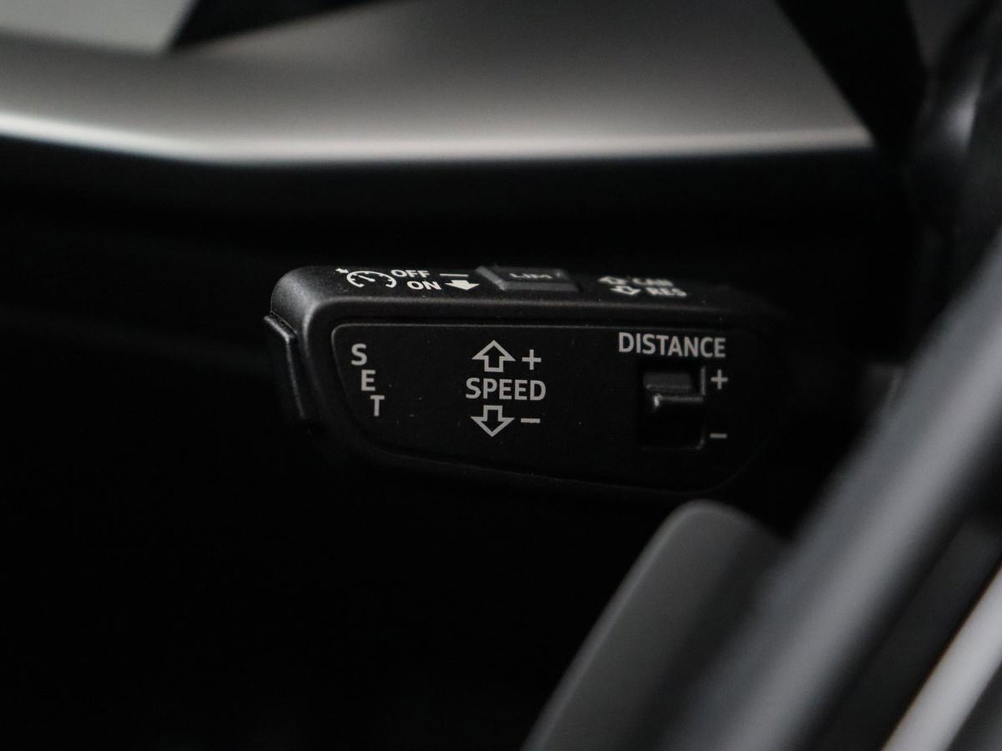 Audi A3 40 TFSIe Advanced edition | Sportstoelen | Carplay | Virtual Cockpit | Navigatie | Full LED | Parkeerhulp | Climate control | Cruise control | PHEV | Plug In