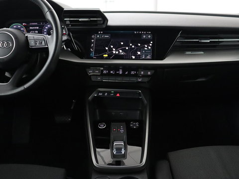 Audi A3 40 TFSIe Advanced edition | Sportstoelen | Carplay | Virtual Cockpit | Navigatie | Full LED | Parkeerhulp | Climate control | Cruise control | PHEV | Plug In