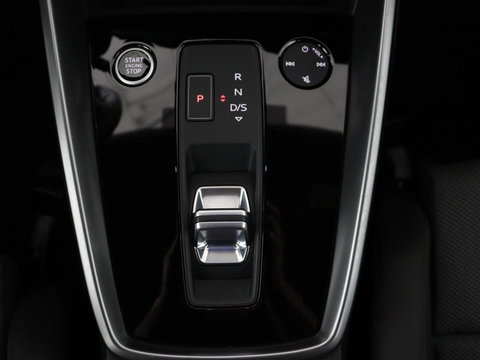 Audi A3 40 TFSIe Advanced edition | Sportstoelen | Carplay | Virtual Cockpit | Navigatie | Full LED | Parkeerhulp | Climate control | Cruise control | PHEV | Plug In