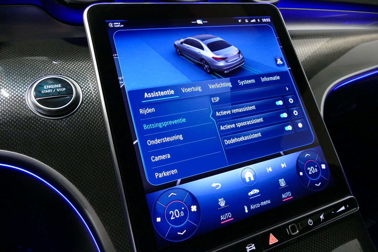 Mercedes-Benz C-Klasse 300 e AMG Line / C63s AMG Diffuser / Panamericana Grille / Panoramadak / Elektr. verstelbare voorstoelen + memory / Digital Light (Laser) / Stoelverwarming / Ambienteverlichting Plus / Apple Carplay - Android Auto / Rondomzichtcamera / HUD / 20'' LMV / Ac