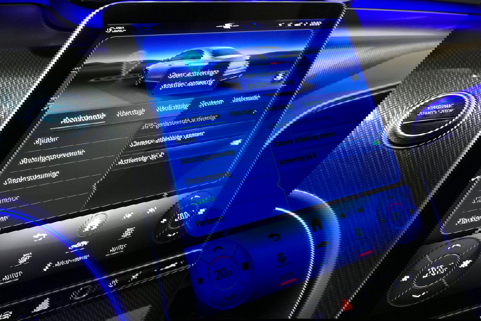 Mercedes-Benz C-Klasse 300 e AMG Line / C63s AMG Diffuser / Panamericana Grille / Panoramadak / Elektr. verstelbare voorstoelen + memory / Digital Light (Laser) / Stoelverwarming / Ambienteverlichting Plus / Apple Carplay - Android Auto / Rondomzichtcamera / HUD / 20'' LMV / Ac