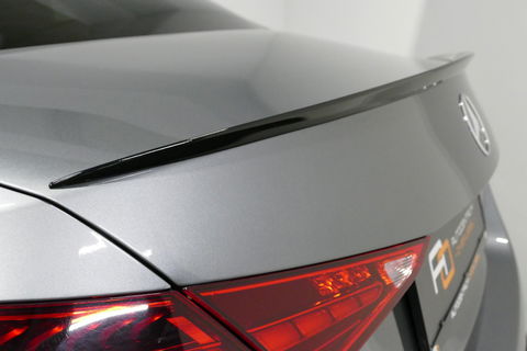 Mercedes-Benz C-Klasse 300 e AMG Line / C63s AMG Diffuser / Panamericana Grille / Panoramadak / Elektr. verstelbare voorstoelen + memory / Digital Light (Laser) / Stoelverwarming / Ambienteverlichting Plus / Apple Carplay - Android Auto / Rondomzichtcamera / HUD / 20'' LMV / Ac