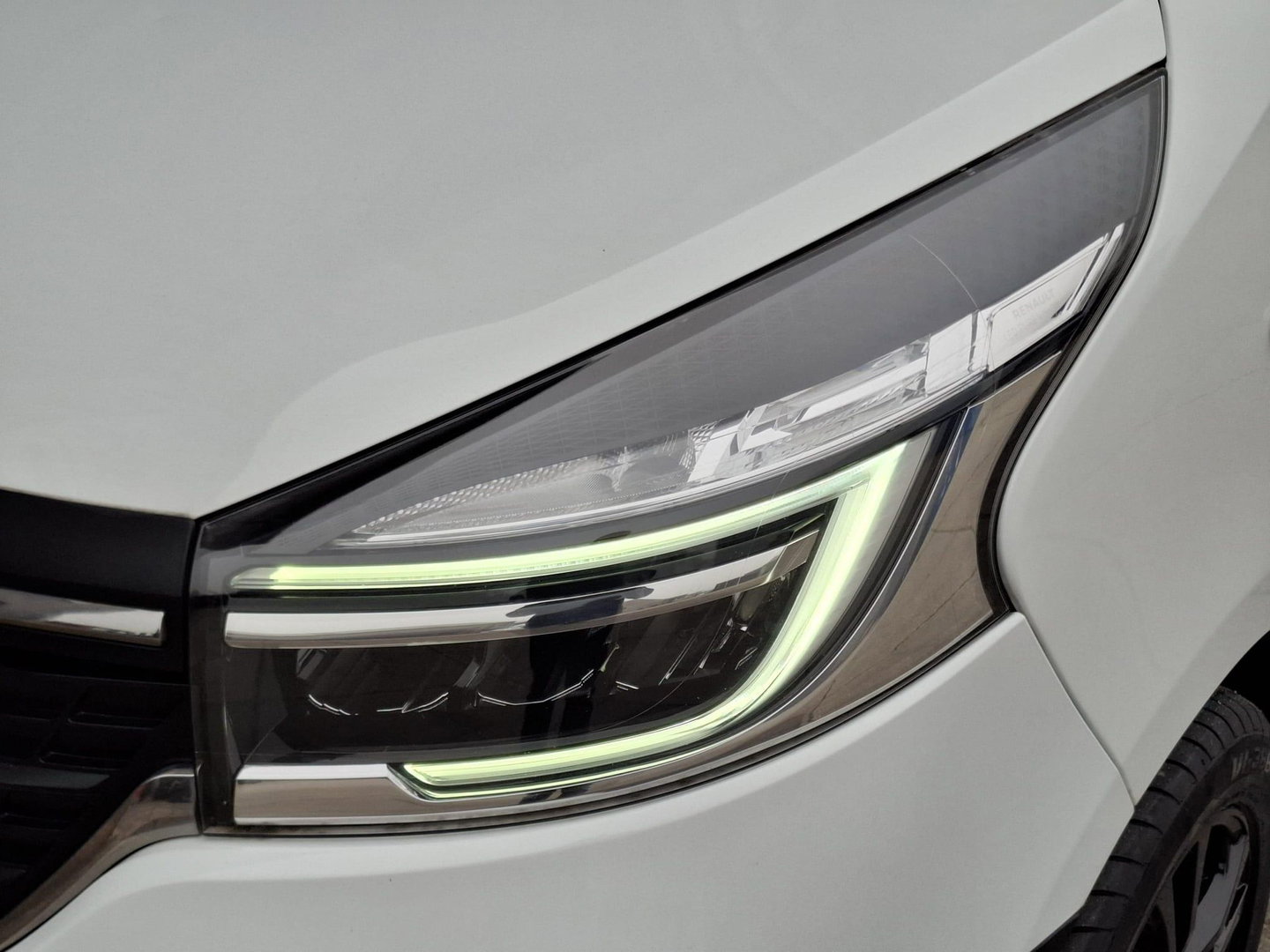 Renault Trafic 2.0 dCi 145 T27 L1H1 Comfort AUTOMAAT / IMPERIAL / NAVI / KASTEN INRICHTING / TREKHAAK