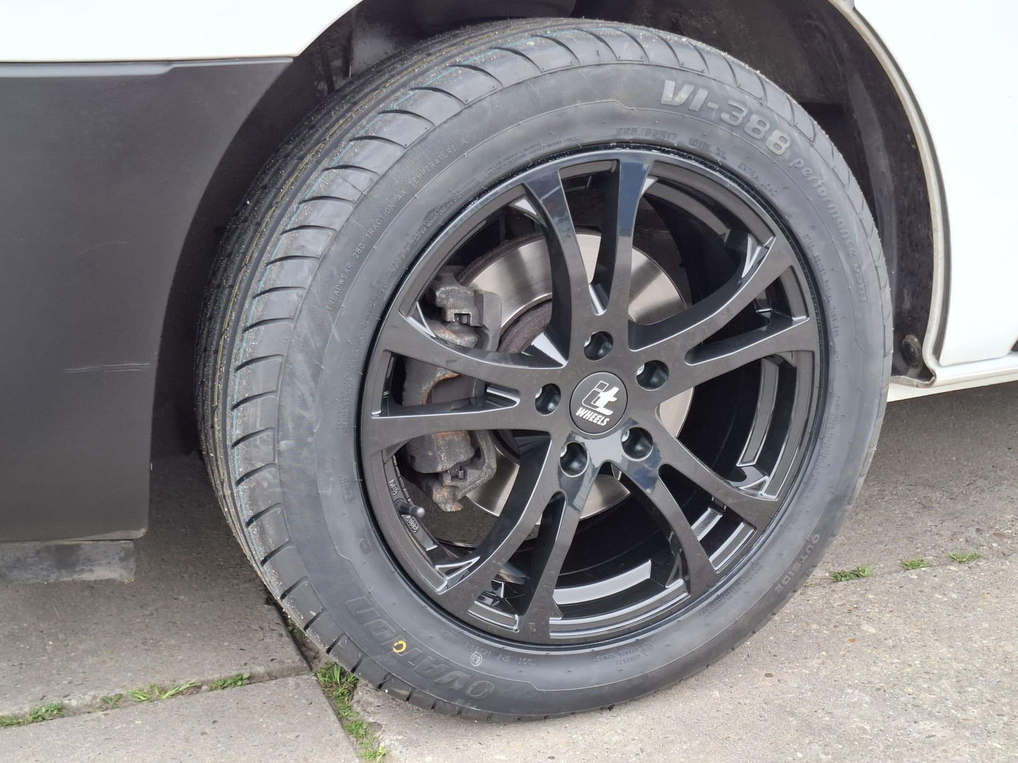 Renault Trafic 2.0 dCi 145 T27 L1H1 Comfort AUTOMAAT / IMPERIAL / NAVI / KASTEN INRICHTING / TREKHAAK