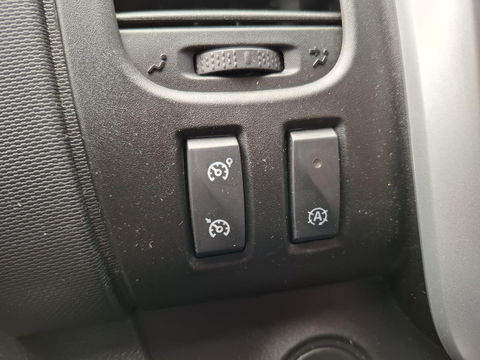 Renault Trafic 2.0 dCi 145 T27 L1H1 Comfort AUTOMAAT / IMPERIAL / NAVI / KASTEN INRICHTING / TREKHAAK