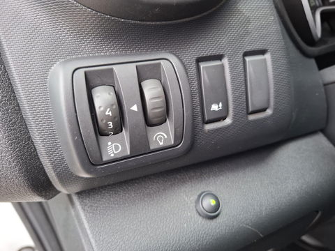 Renault Trafic 2.0 dCi 145 T27 L1H1 Comfort AUTOMAAT / IMPERIAL / NAVI / KASTEN INRICHTING / TREKHAAK