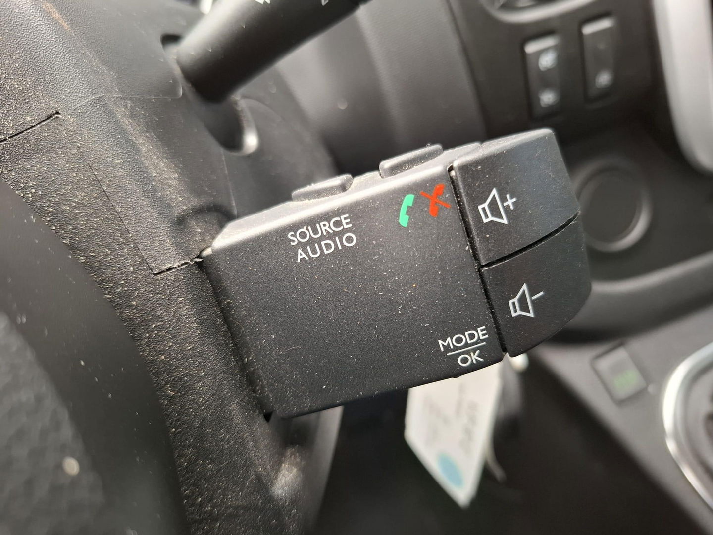 Renault Trafic 2.0 dCi 145 T27 L1H1 Comfort AUTOMAAT / IMPERIAL / NAVI / KASTEN INRICHTING / TREKHAAK