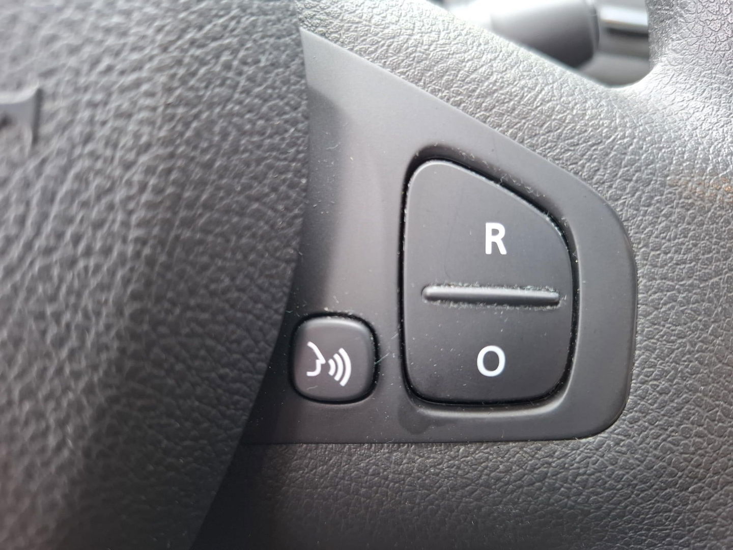 Renault Trafic 2.0 dCi 145 T27 L1H1 Comfort AUTOMAAT / IMPERIAL / NAVI / KASTEN INRICHTING / TREKHAAK