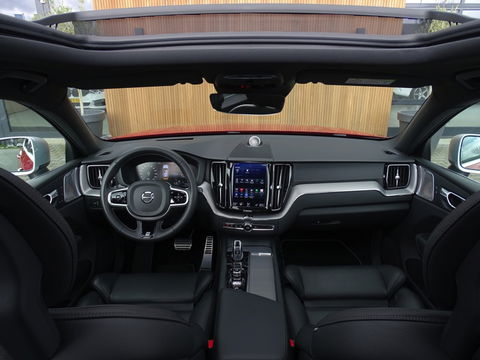 Volvo XC60 T8 407PK TE AWD Inscription / R-Design / Bowers & Wilkins / 360°