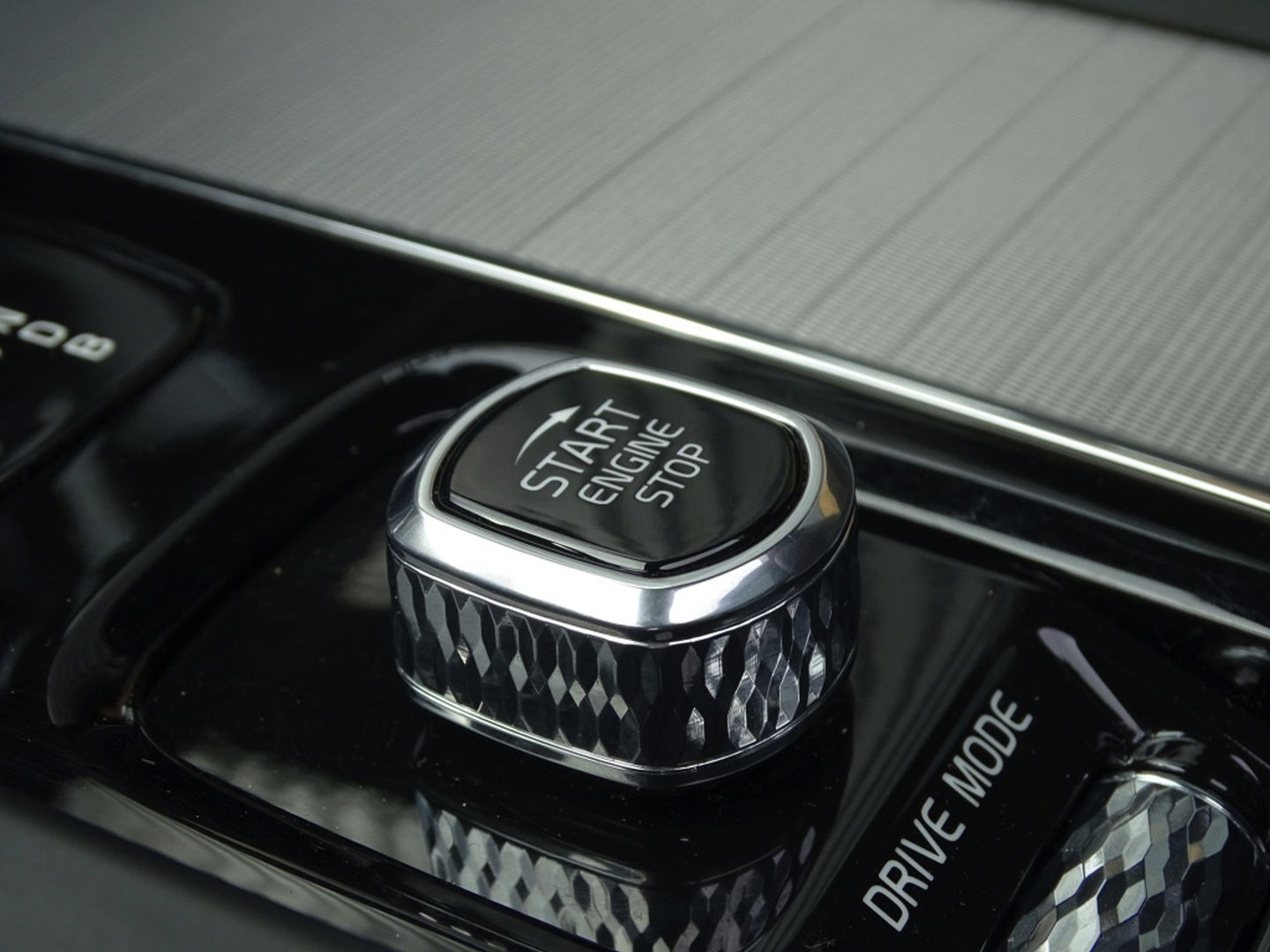 Volvo XC60 T8 407PK TE AWD Inscription / R-Design / Bowers & Wilkins / 360°