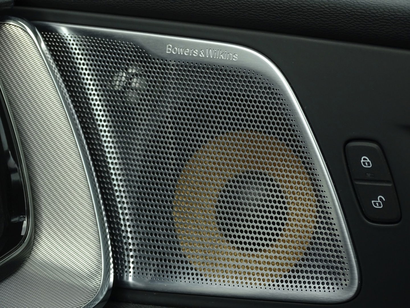 Volvo XC60 T8 407PK TE AWD Inscription / R-Design / Bowers & Wilkins / 360°