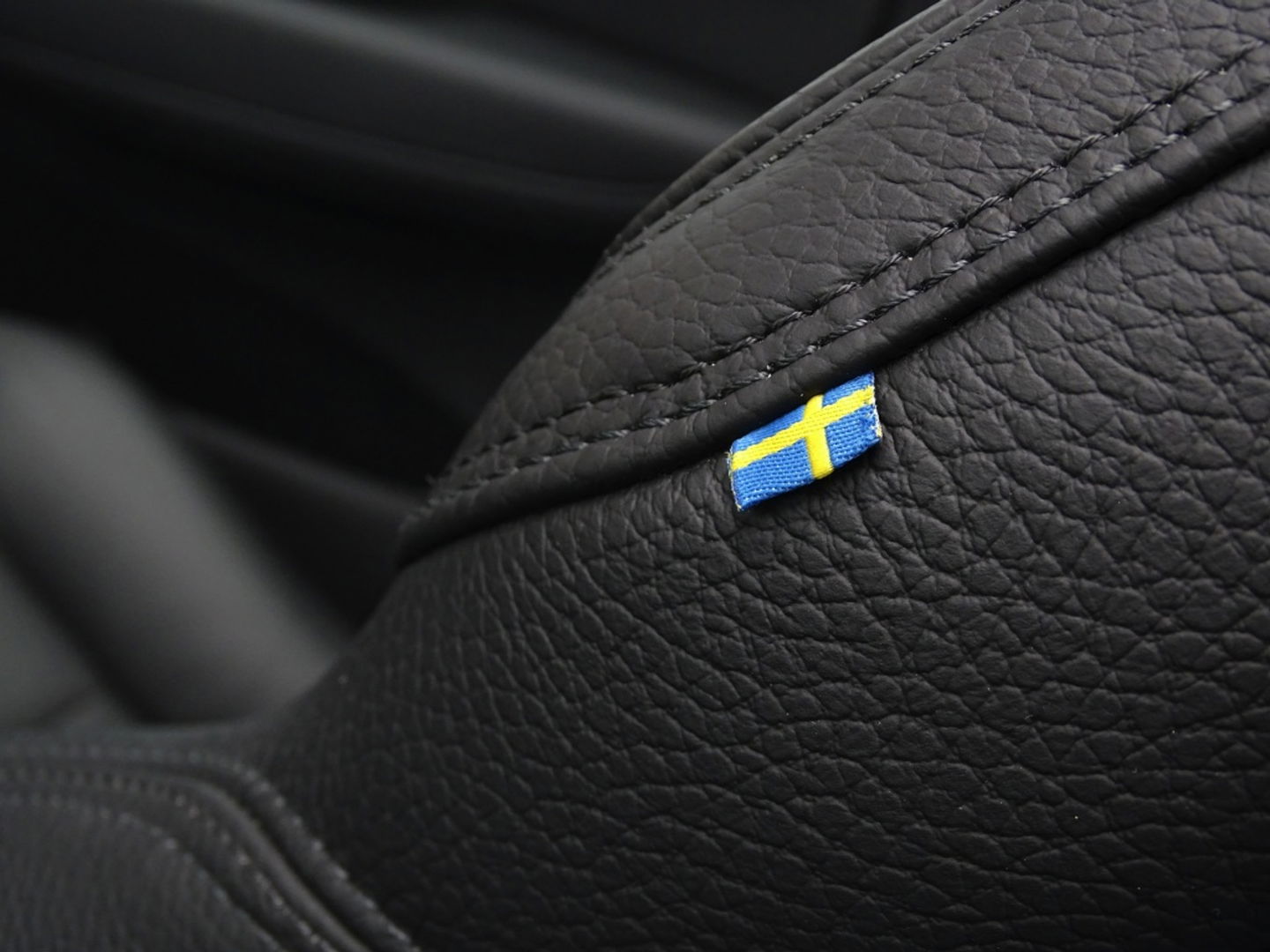 Volvo XC60 T8 407PK TE AWD Inscription / R-Design / Bowers & Wilkins / 360°