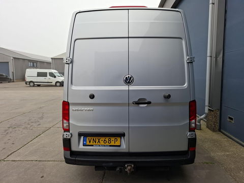 Volkswagen Crafter 35 2.0 TDI L3H3 Comfortline AIRCO / CRUISE CONTROLE / TREKHAAK / 3 ZITS / NAVI / CARPLAY