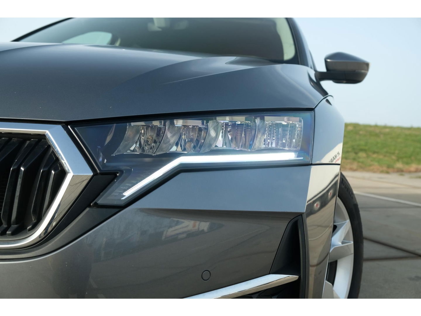 Škoda Octavia Combi 1.5 TSI Edition | TREKHAAK | 17" GEMINI VELGEN | APPLE CAR PLAY | 'SUNSET'