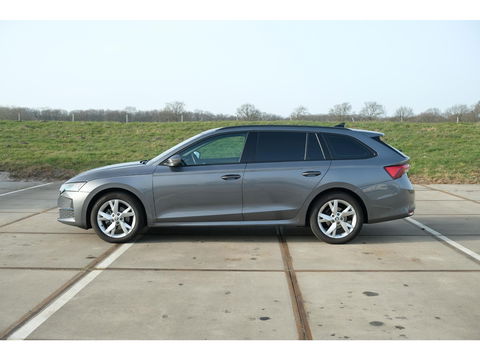 Škoda Octavia Combi 1.5 TSI Edition | TREKHAAK | 17" GEMINI VELGEN | APPLE CAR PLAY | 'SUNSET'