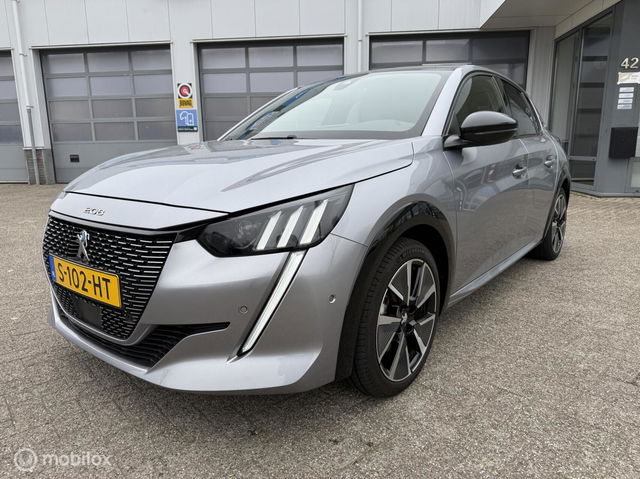 Peugeot e-208 - GT 3 FASE BTW auto Rijklaar prijs incl BTW