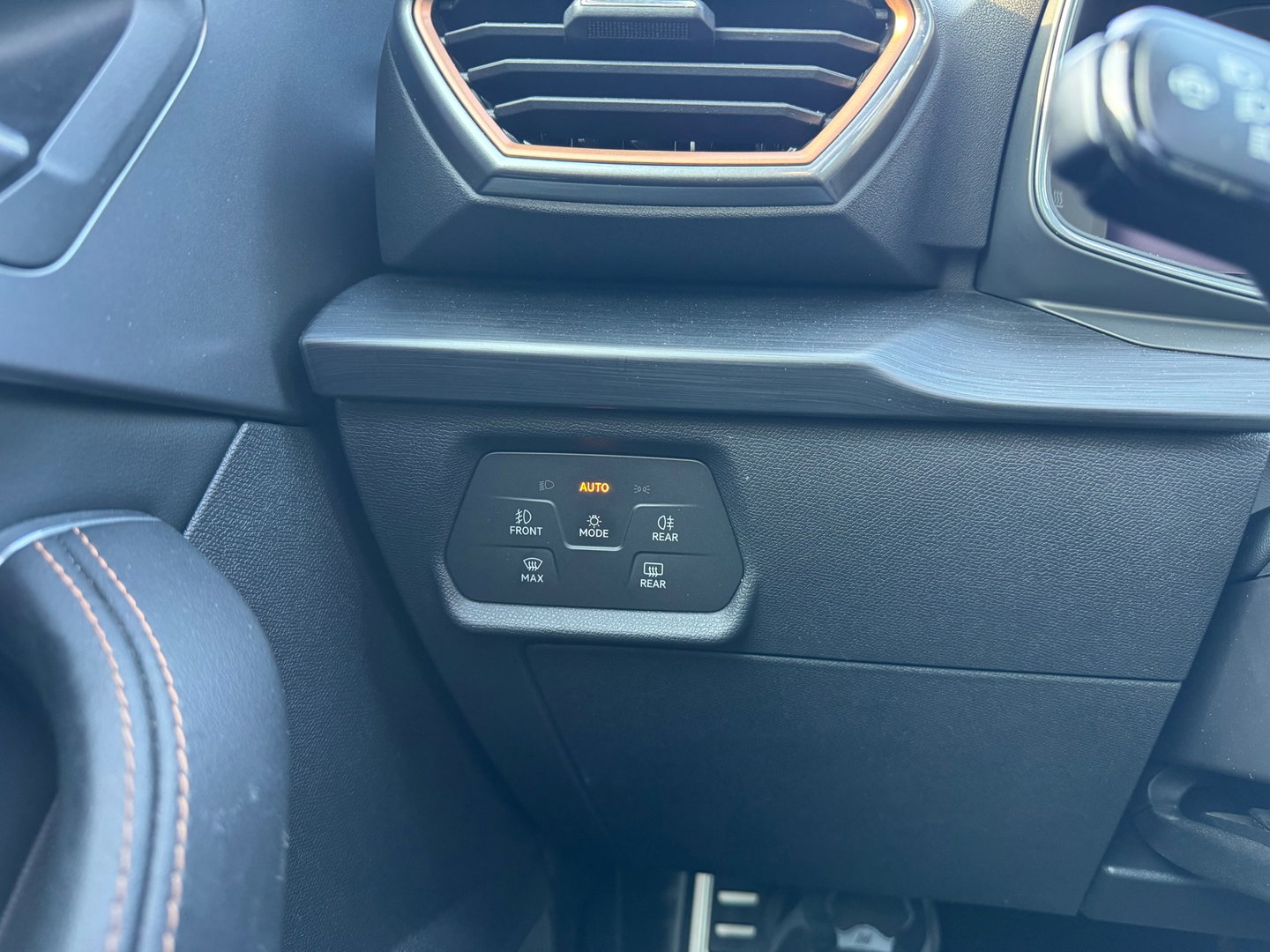 CUPRA Formentor 1.4 e-Hybrid VZ Performance PANO CAMERA LEDER