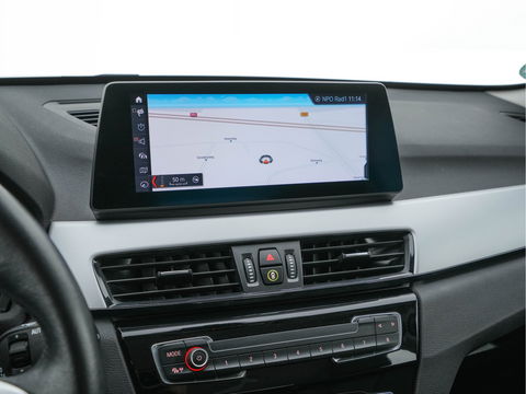 BMW X1 xDrive25e eDrive Edition ( Plug-In ) (INCL-BTW) *LEATHER | FULL-LED | HARMAN/KARDON | CAMERA | HEATED-COMFORTSEATS | NAVI-FULLMAP | ECC | KEYLESS |  PDC | CRUISE | DAB | TOWBAR | HEAD-UP | 17''ALU*