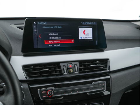 BMW X1 xDrive25e eDrive Edition ( Plug-In ) (INCL-BTW) *LEATHER | FULL-LED | HARMAN/KARDON | CAMERA | HEATED-COMFORTSEATS | NAVI-FULLMAP | ECC | KEYLESS |  PDC | CRUISE | DAB | TOWBAR | HEAD-UP | 17''ALU*