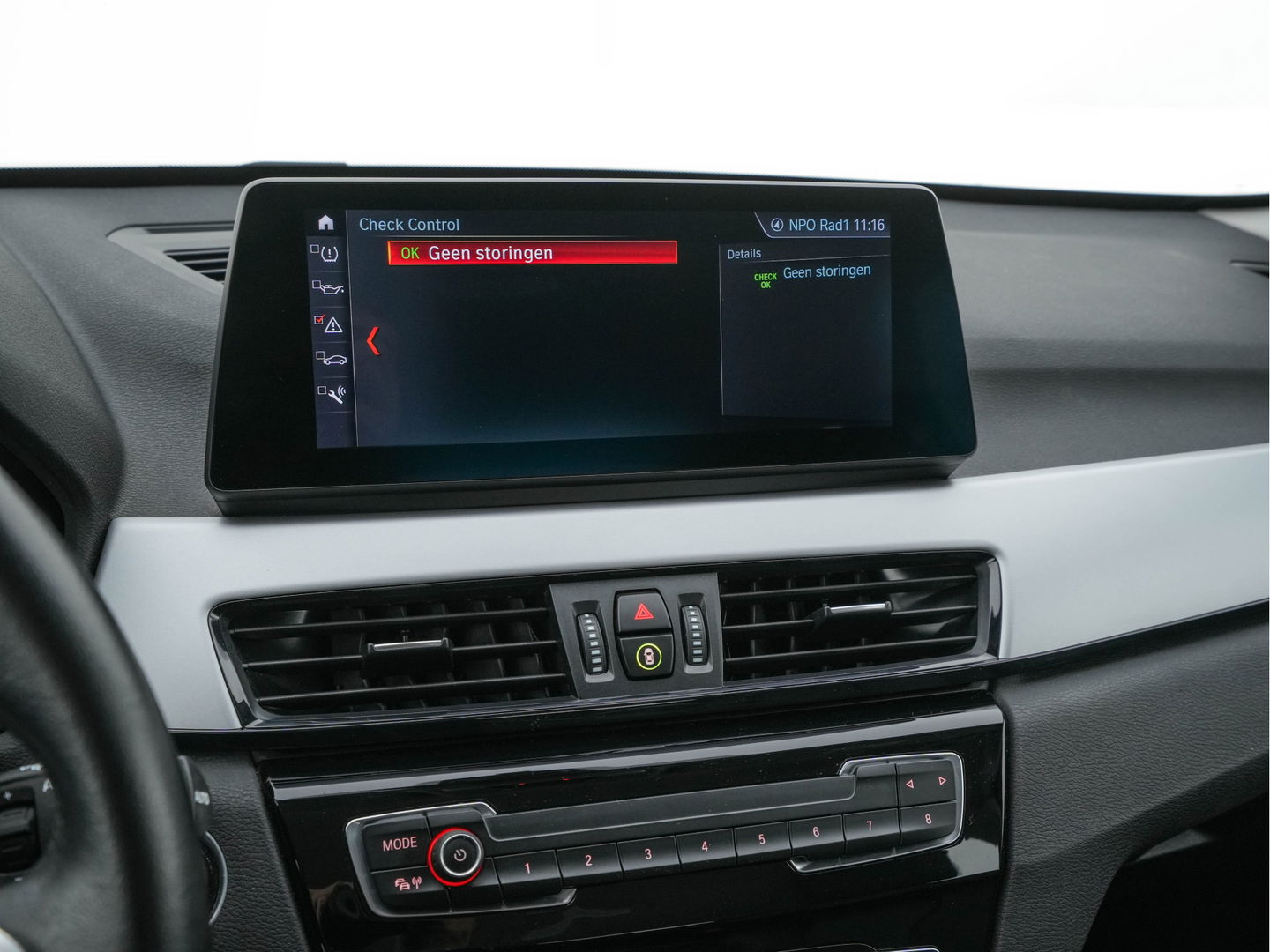 BMW X1 xDrive25e eDrive Edition ( Plug-In ) (INCL-BTW) *LEATHER | FULL-LED | HARMAN/KARDON | CAMERA | HEATED-COMFORTSEATS | NAVI-FULLMAP | ECC | KEYLESS |  PDC | CRUISE | DAB | TOWBAR | HEAD-UP | 17''ALU*