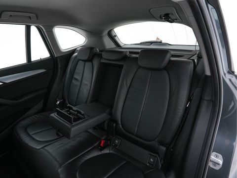 BMW X1 xDrive25e eDrive Edition ( Plug-In ) (INCL-BTW) *LEATHER | FULL-LED | HARMAN/KARDON | CAMERA | HEATED-COMFORTSEATS | NAVI-FULLMAP | ECC | KEYLESS |  PDC | CRUISE | DAB | TOWBAR | HEAD-UP | 17''ALU*