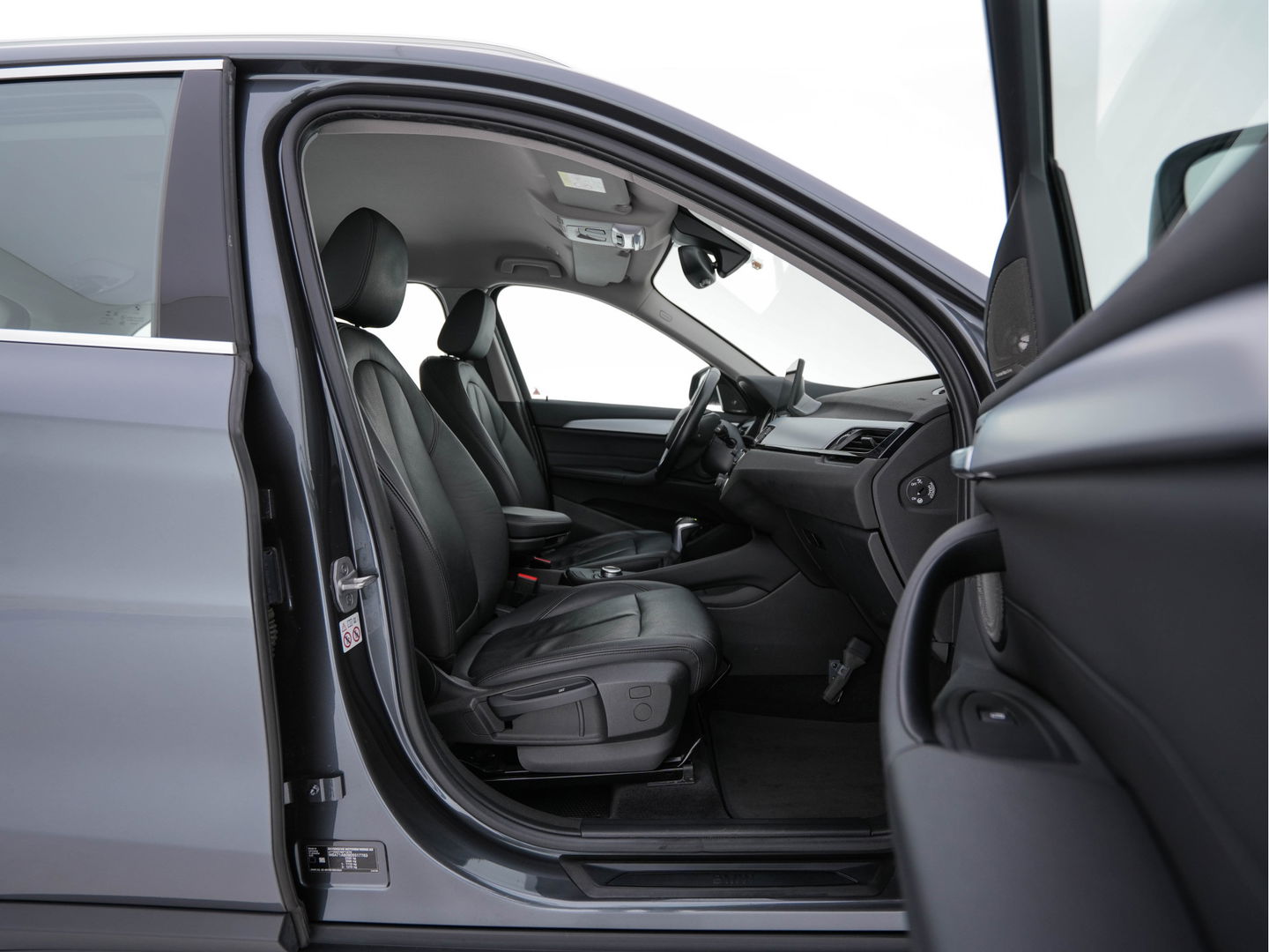 BMW X1 xDrive25e eDrive Edition ( Plug-In ) (INCL-BTW) *LEATHER | FULL-LED | HARMAN/KARDON | CAMERA | HEATED-COMFORTSEATS | NAVI-FULLMAP | ECC | KEYLESS |  PDC | CRUISE | DAB | TOWBAR | HEAD-UP | 17''ALU*