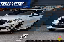 BMW 1 Serie - 118i M-Sport M-Pakket /LED/PANODAK/HARMAN-KARDON/HUD/KEYLESS/MEMORY/ACC/CAMERA!