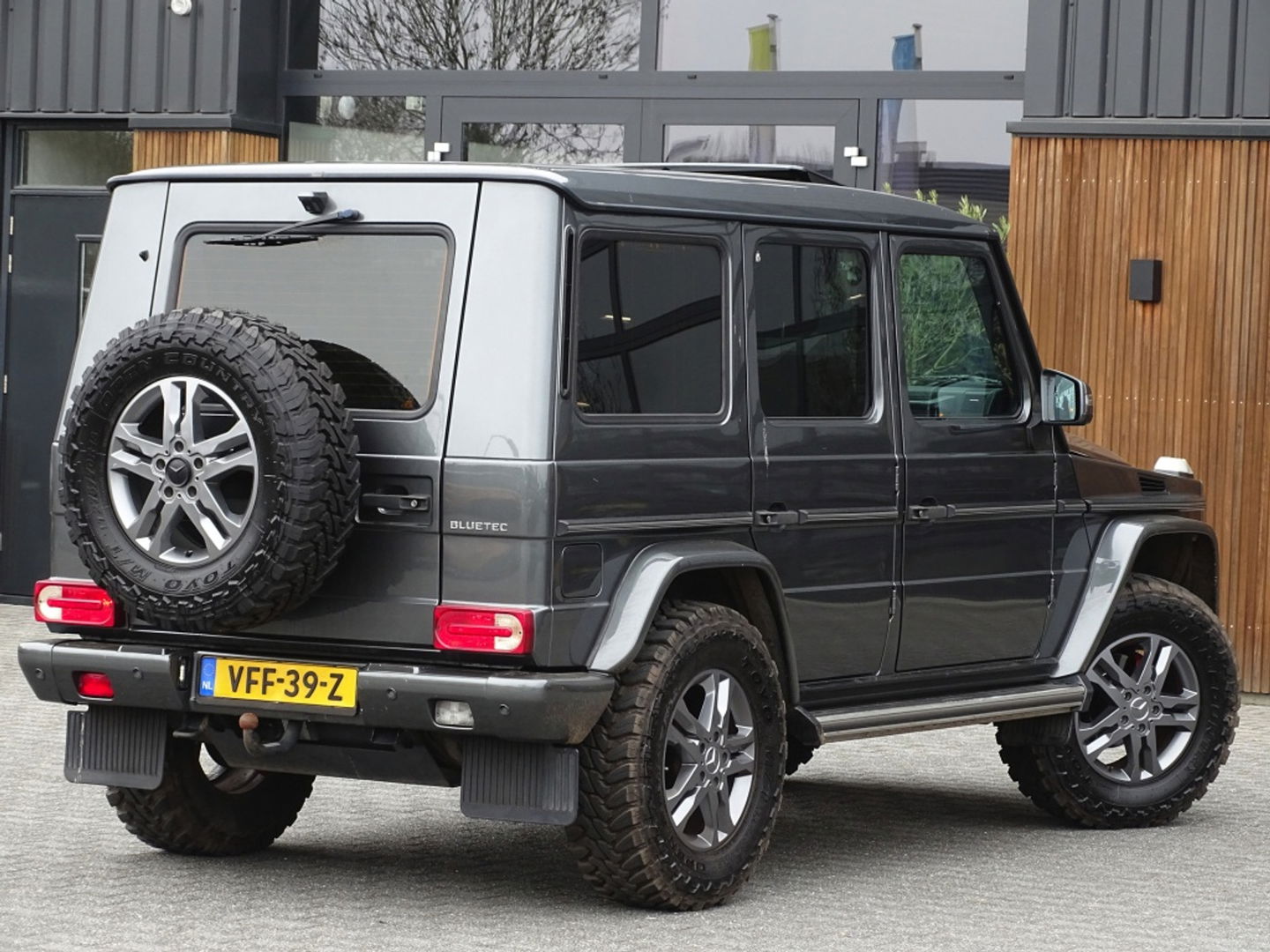 Mercedes-Benz G-Klasse G350 V6 / AMG / Designo / grijs kenteken / LED