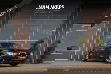 BMW 3 Serie - 320i Upgrade Edition | 1e eigenaar | NL auto | Sportstuur | Cruise control | Leer | PDC | Navigatie | Bluetooth | Xenon | Mistlampen | Origineel