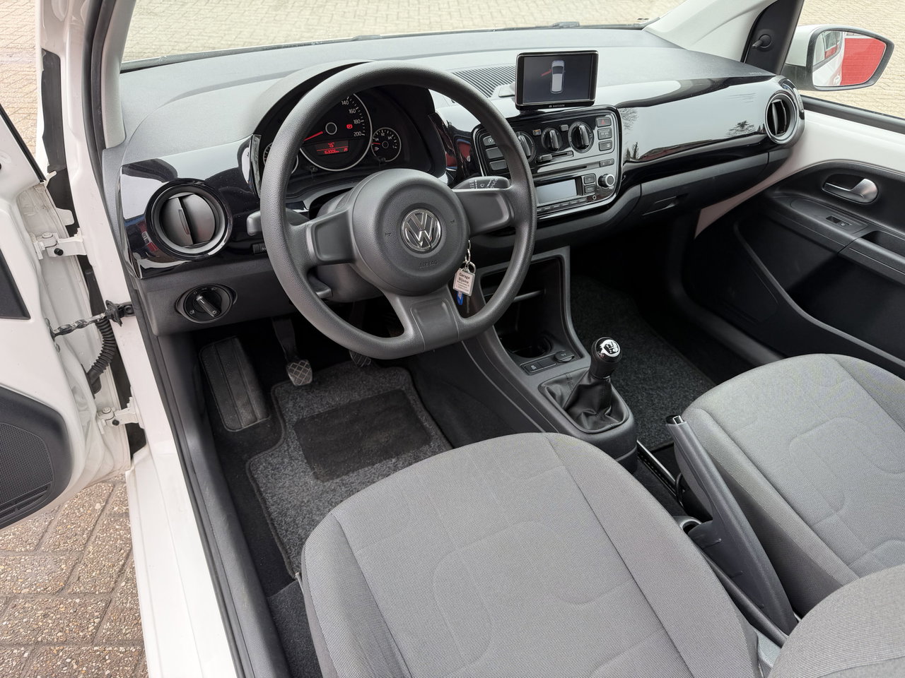 Volkswagen up!