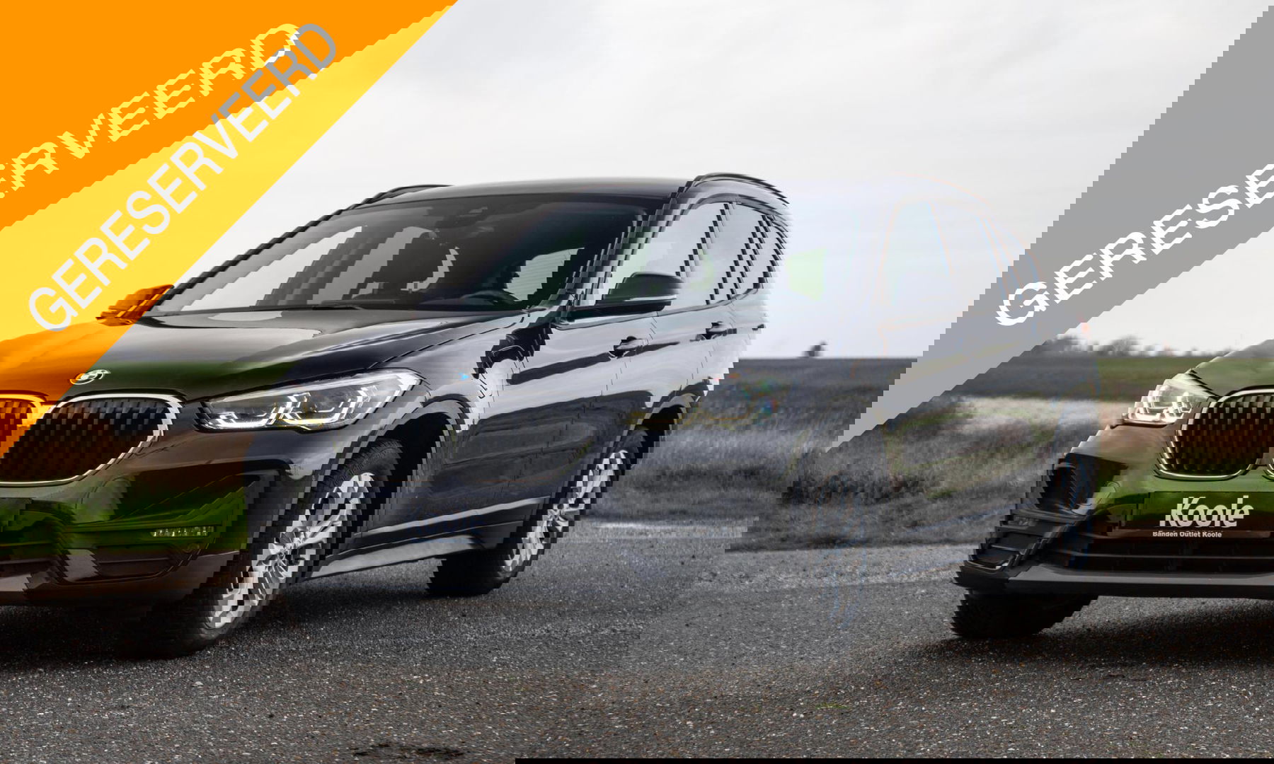 BMW X1 xDrive25e Executive CAMERA / CARPLAY / AUTOMAAT / LEDER / LED / CRUISE CONTROLE / STOELVERWARMING