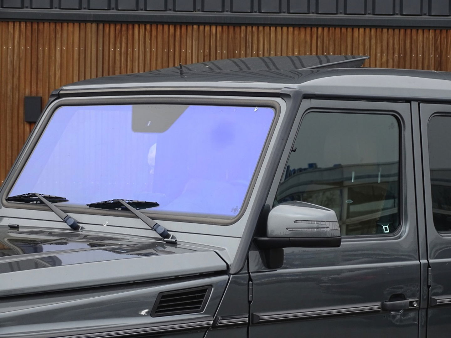 Mercedes-Benz G-Klasse G350 V6 / AMG / Designo / grijs kenteken / LED