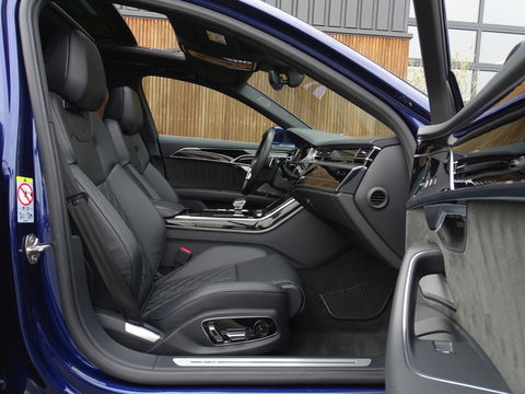 Audi A8 60 TFSIe 449PK Quattro / B&O / Laser / Massage