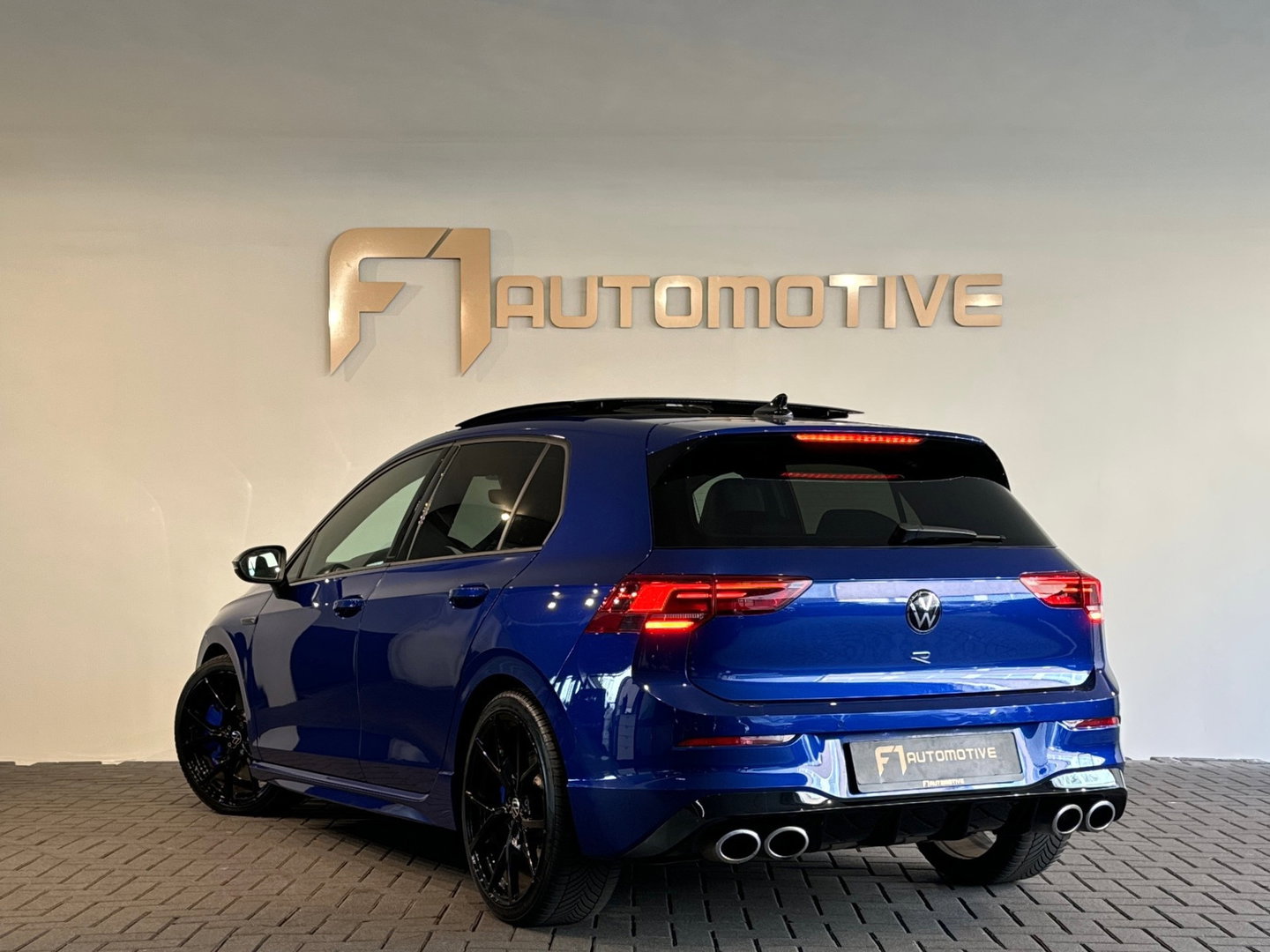 Volkswagen Golf 2.0 TSI R 4Motion Pano|Sfeer|Camera|CarPlay