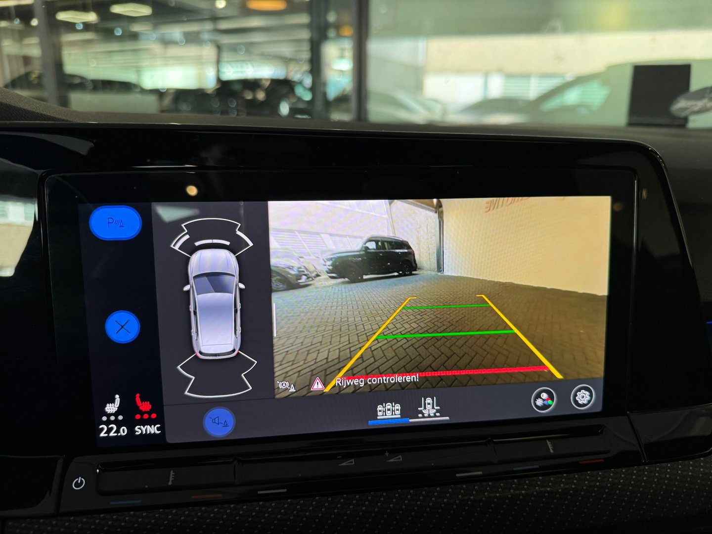 Volkswagen Golf 2.0 TSI R 4Motion Pano|Sfeer|Camera|CarPlay