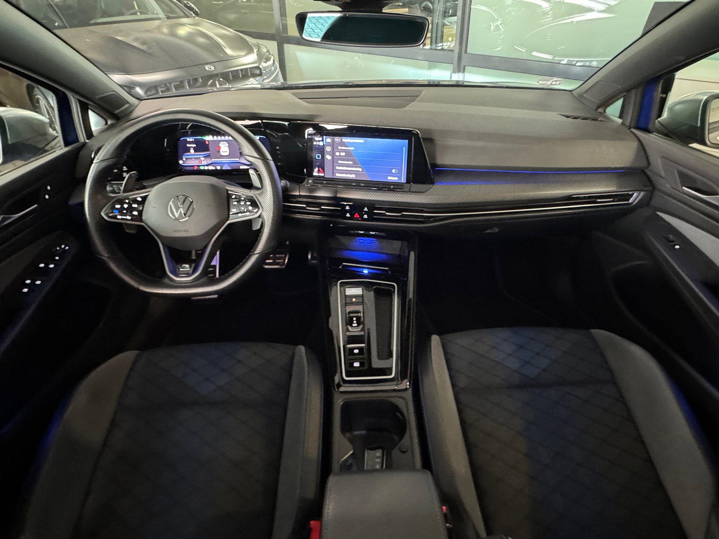 Volkswagen Golf 2.0 TSI R 4Motion Pano|Sfeer|Camera|CarPlay