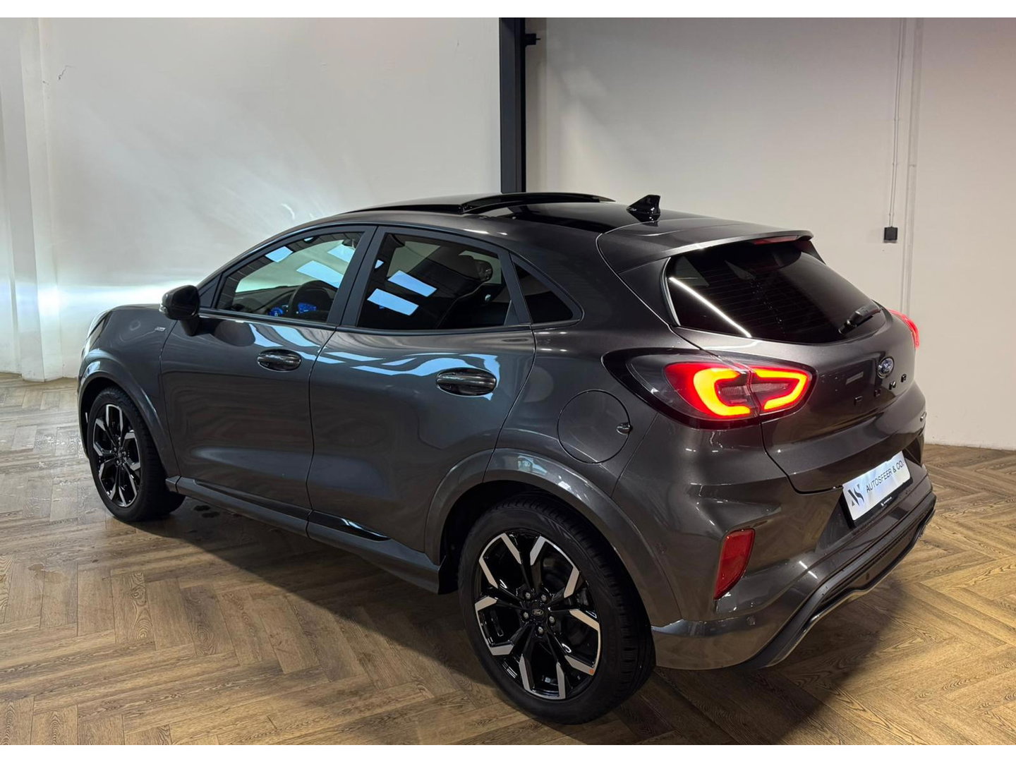 Ford Puma 1.0 EcoBoost Hybrid ST-Line X PANO KEYLESS CAM