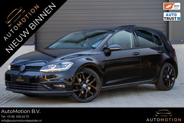 Volkswagen Golf - 1.4 TSI Highline Business Panoramadak Camera Virtuele cockpit Stoelverwarming