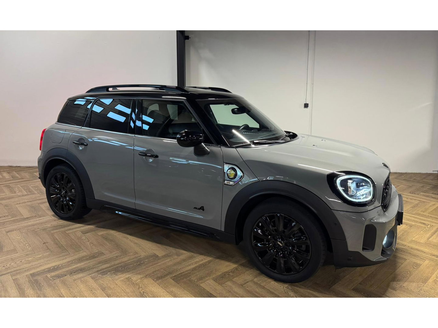 MINI Countryman 1.5 Cooper S E ALL4 ALL4 PANO KEYLESS CAM