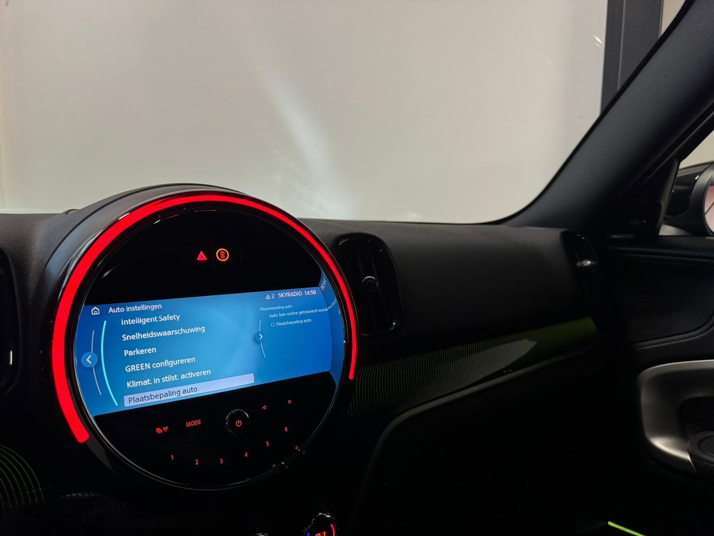 MINI Countryman 1.5 Cooper S E ALL4 ALL4 PANO KEYLESS CAM