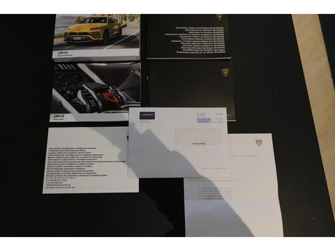 Lamborghini Urus 4.0 V8 650pk Panoramadak NLauto 4-zit Carbon Bang&Olufsen 4-wielsturing Massage Stoelkoeling 23" LMV