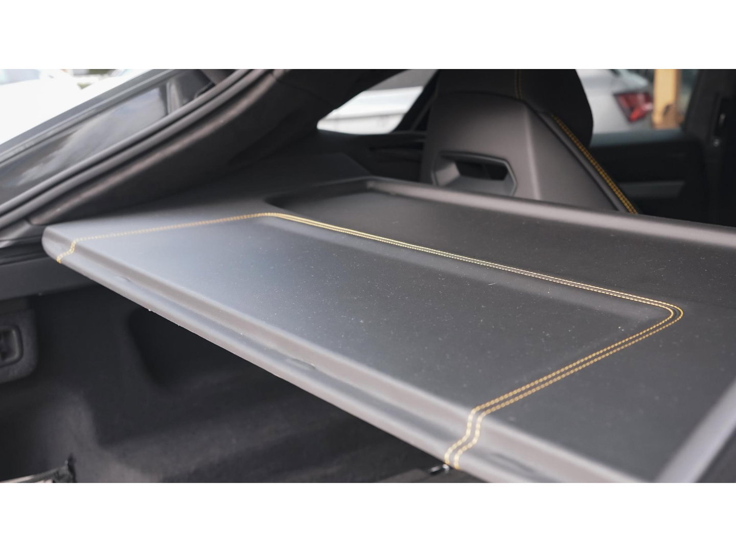 Lamborghini Urus 4.0 V8 650pk Panoramadak NLauto 4-zit Carbon Bang&Olufsen 4-wielsturing Massage Stoelkoeling 23" LMV