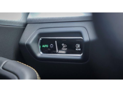 Lamborghini Urus 4.0 V8 650pk Panoramadak NLauto 4-zit Carbon Bang&Olufsen 4-wielsturing Massage Stoelkoeling 23" LMV