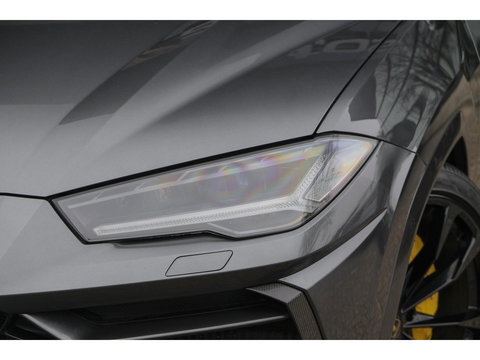 Lamborghini Urus 4.0 V8 650pk Panoramadak NLauto 4-zit Carbon Bang&Olufsen 4-wielsturing Massage Stoelkoeling 23" LMV