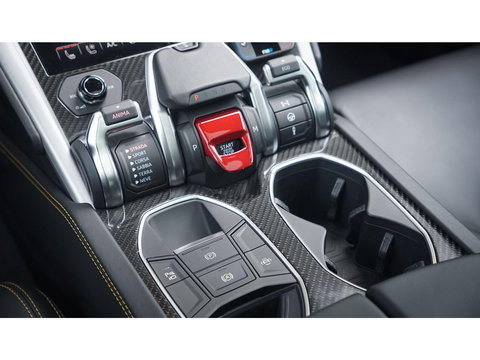 Lamborghini Urus 4.0 V8 650pk Panoramadak NLauto 4-zit Carbon Bang&Olufsen 4-wielsturing Massage Stoelkoeling 23" LMV