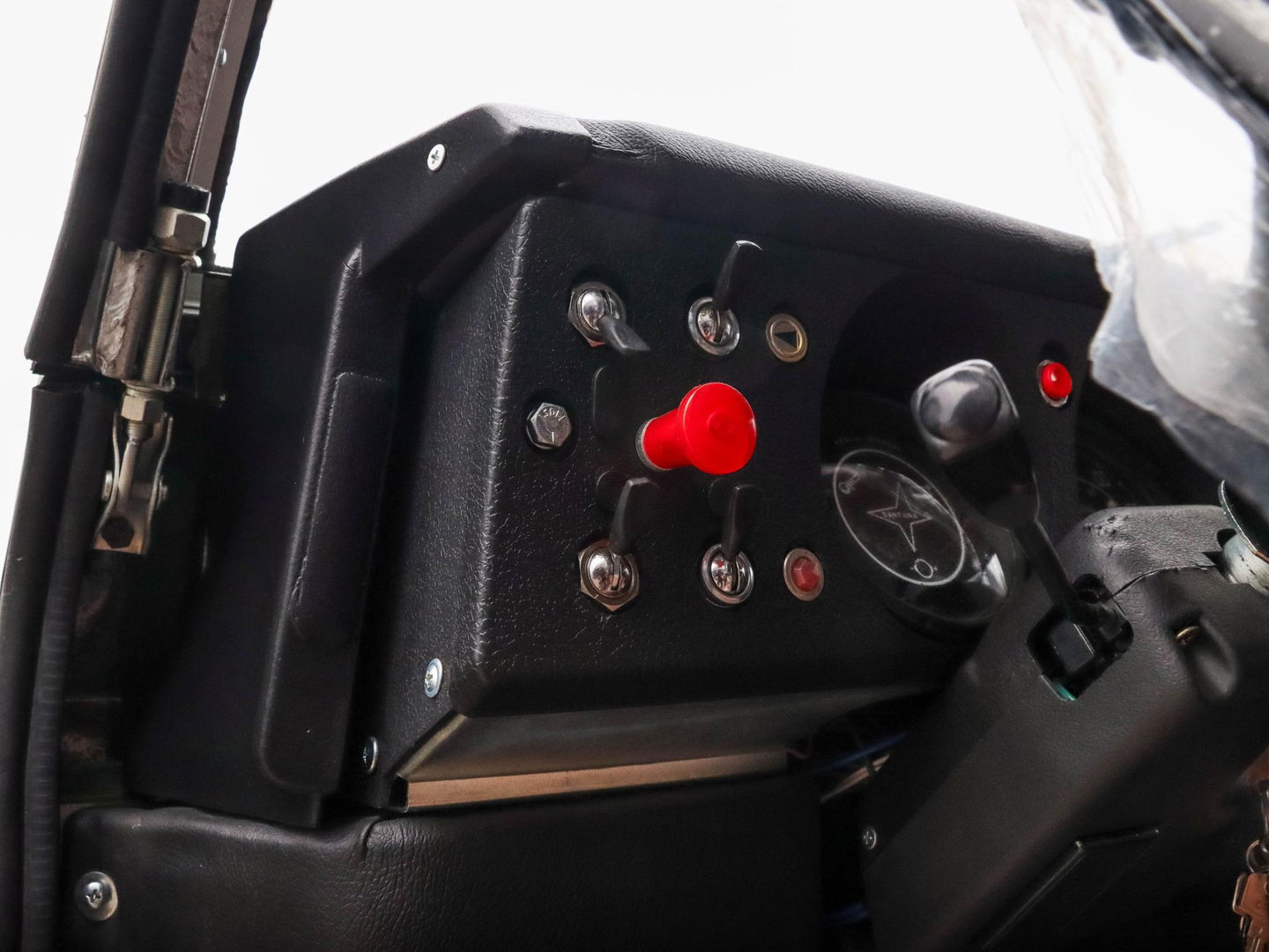 Land Rover 88 Series III Santana | Sofftop | Compl. gerestaureerd | Oldtimer | BTW verrekenbaar!