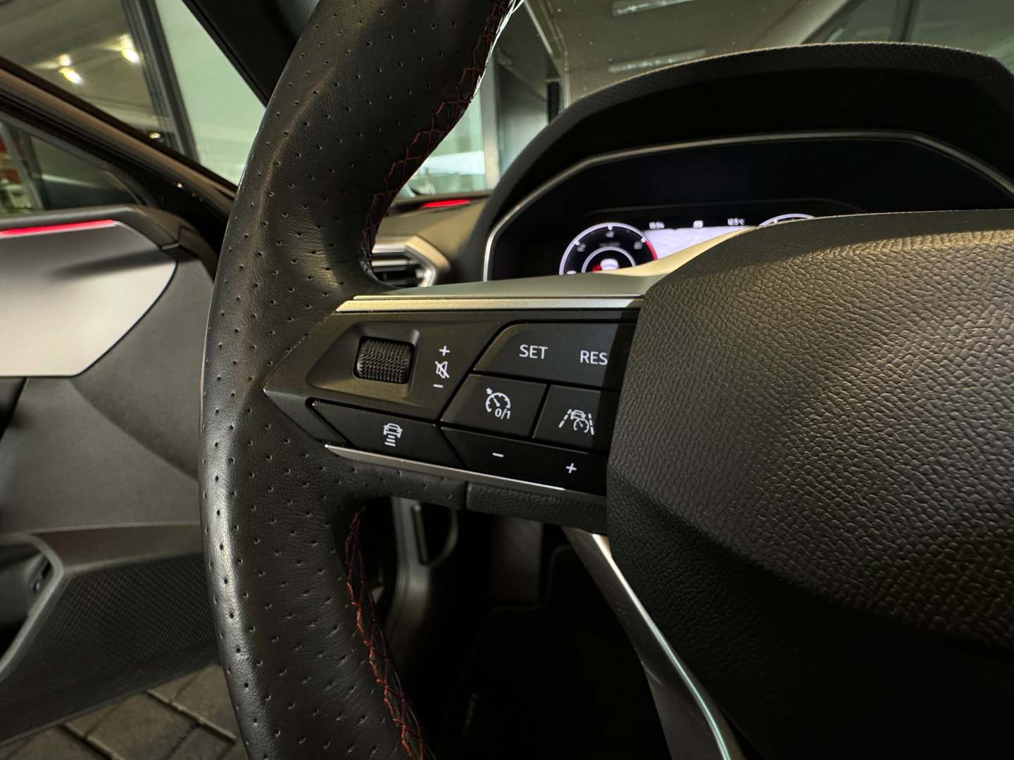 SEAT Leon 1.4 TSI eHybrid PHEV FR Pano|Keyless|Sfeer|Camera