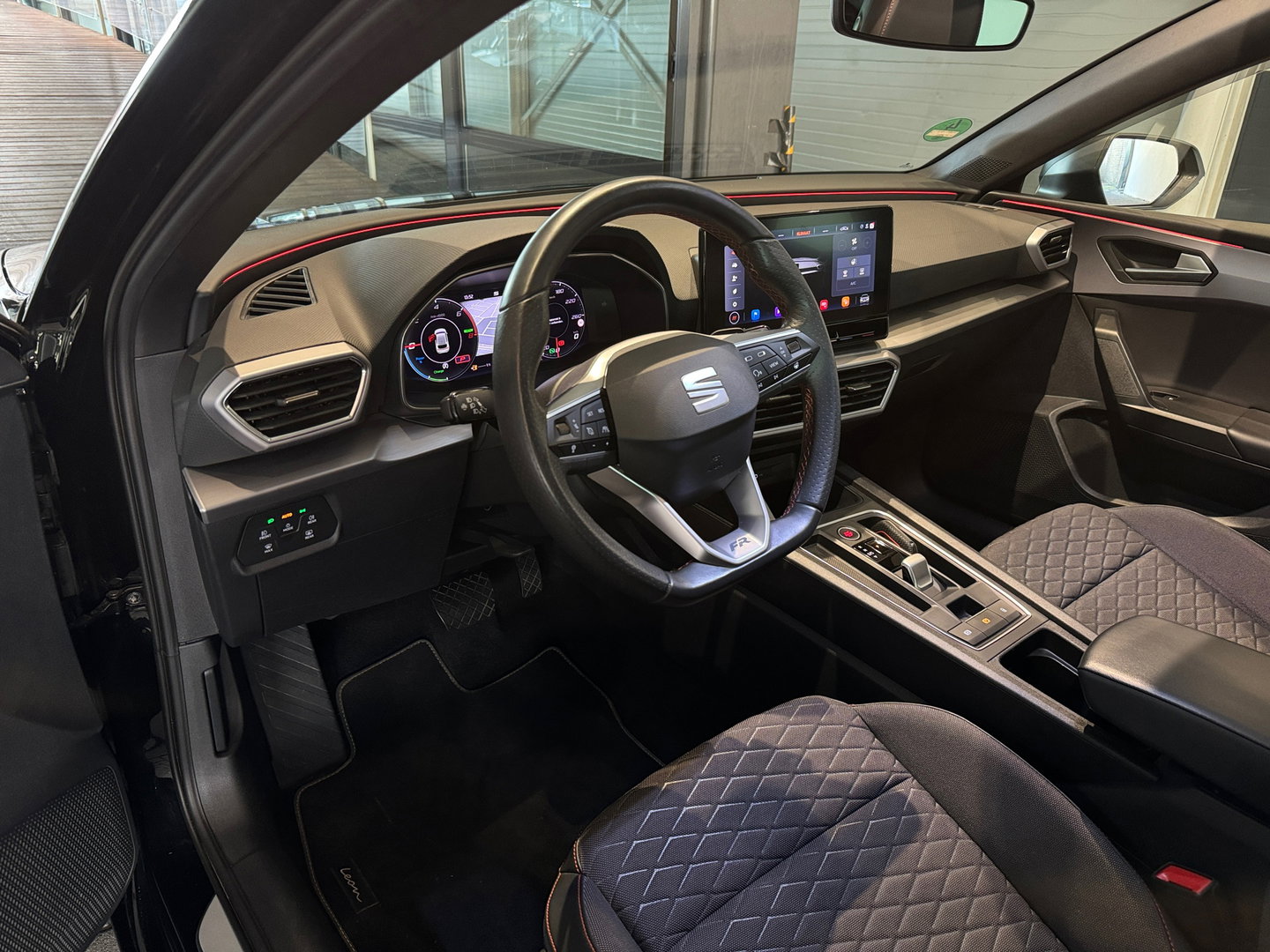 SEAT Leon 1.4 TSI eHybrid PHEV FR Pano|Keyless|Sfeer|Camera